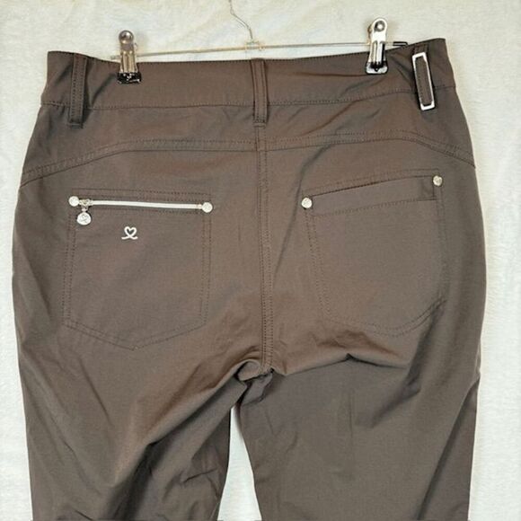 Daily Sports Women's Brown Golf Pants Straight Leg Silver Hardware Size 8 - Picture 6 of 14